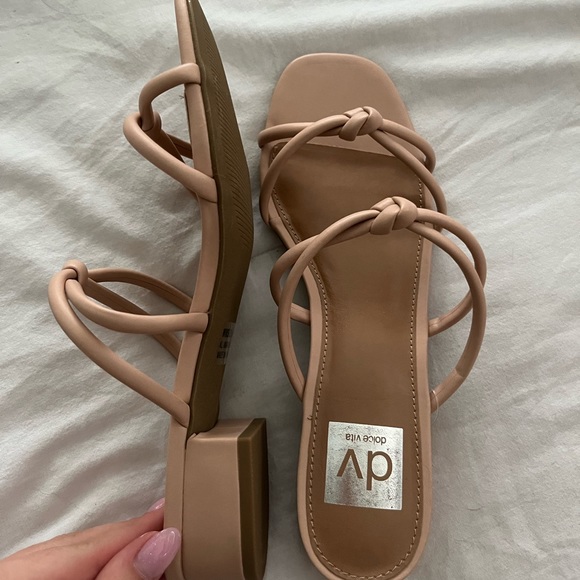 Dolce Vita Wisteria Sandals - Picture 2 of 5